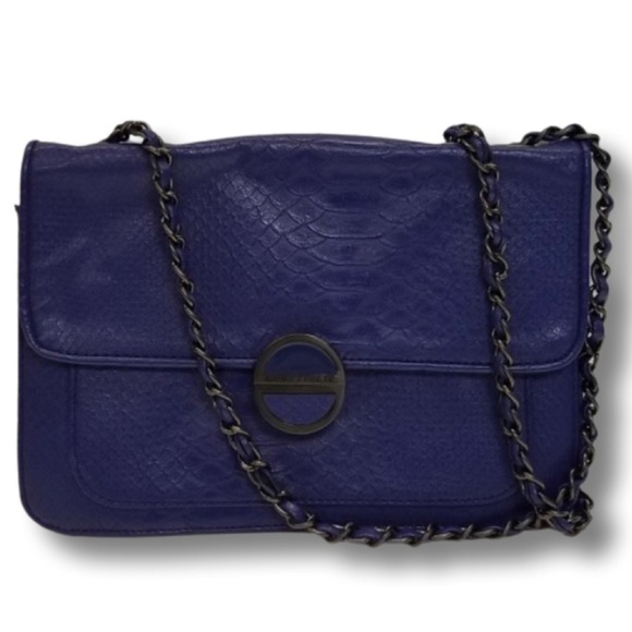 Kirna Zabete pretty exotic skin print with smokey black hardware - Picture 1 of 8